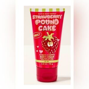 Bath & Body Works Sweet Strawberry Pound Cake Body Cream
